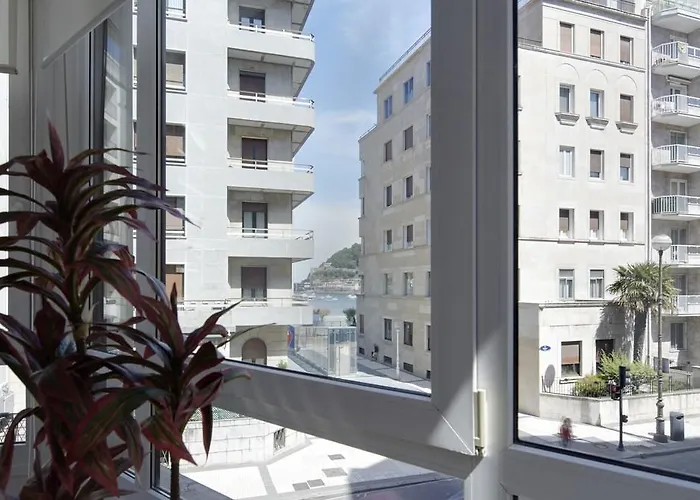 Zubieta Suite Apartment By Feelfree Rentals